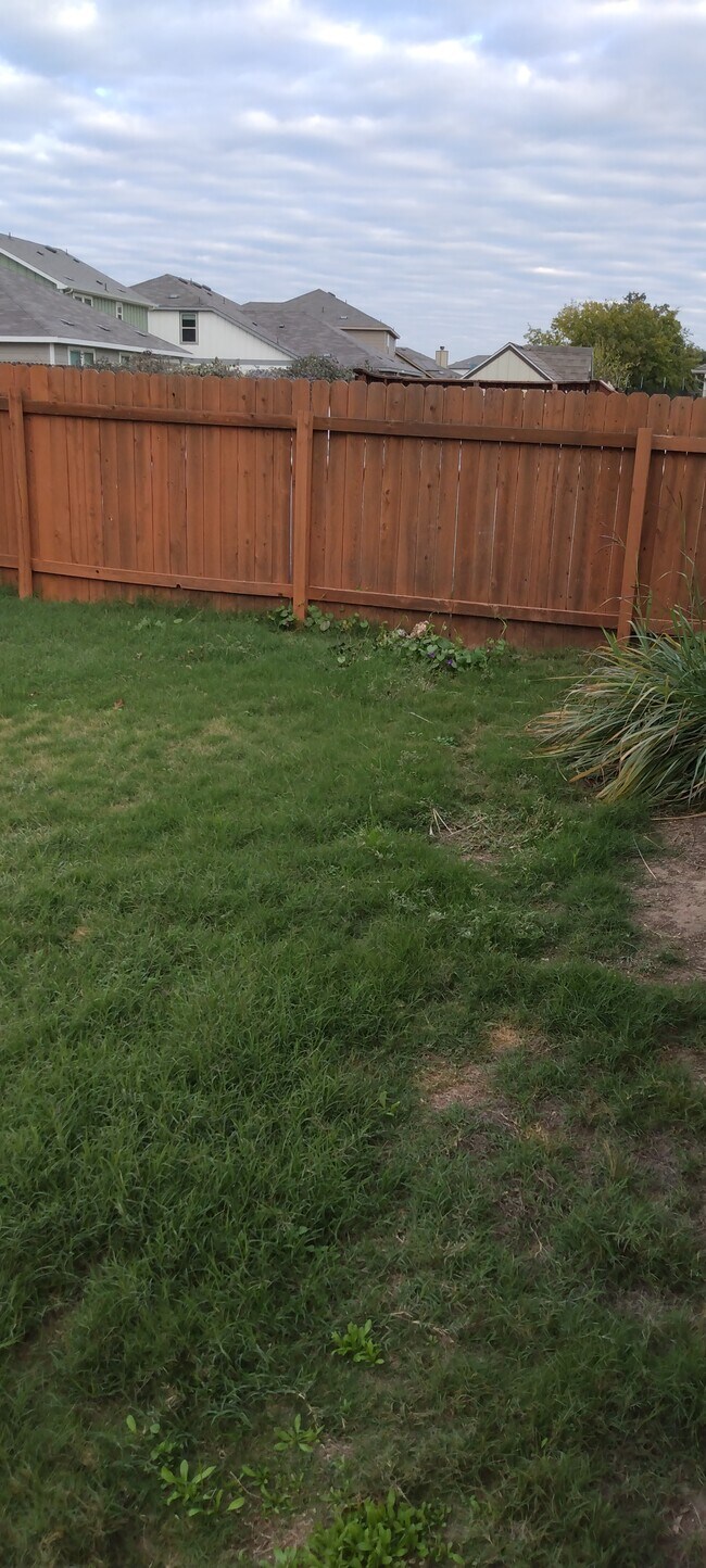 Foto del edificio - 176 Housefinch Loop