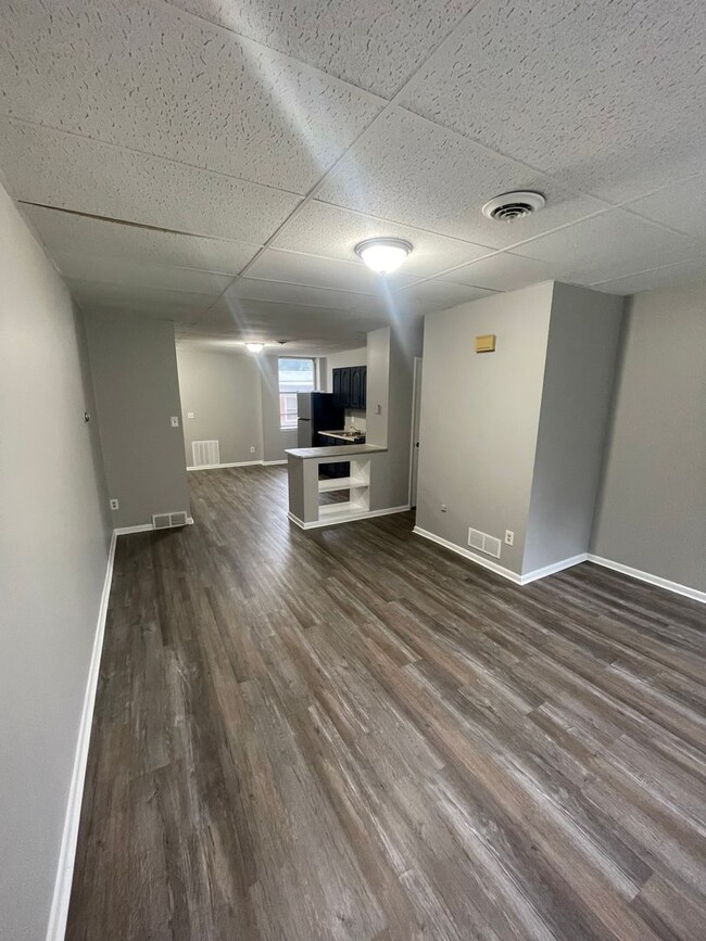 Foto del edificio - 2341 Reed St