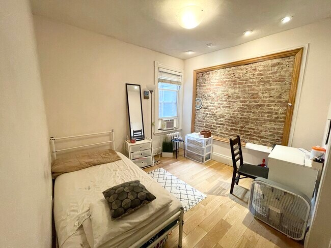 Foto del edificio - 860 Huntington Ave