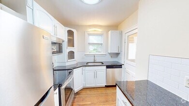 Building Photo - 210 Olentangy St