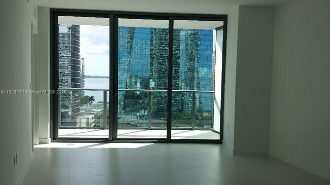 Foto del edificio - 1300 S Miami Ave