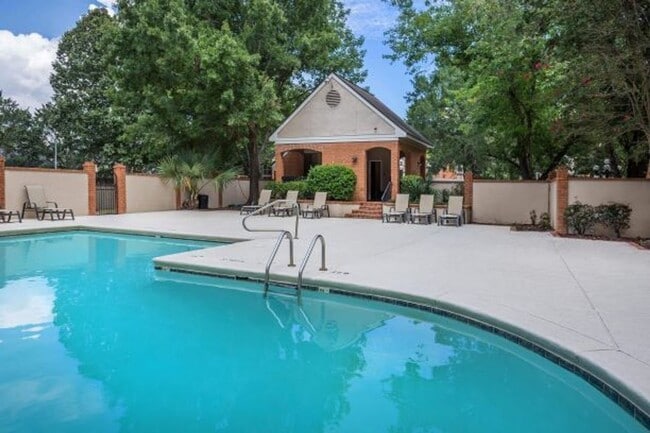 Photo - Heart of Baton Rouge-Spacious 2-bedroom,2-bathroom Condominium