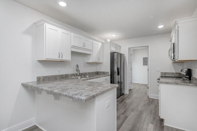 Building Photo - 8154 Lawton St