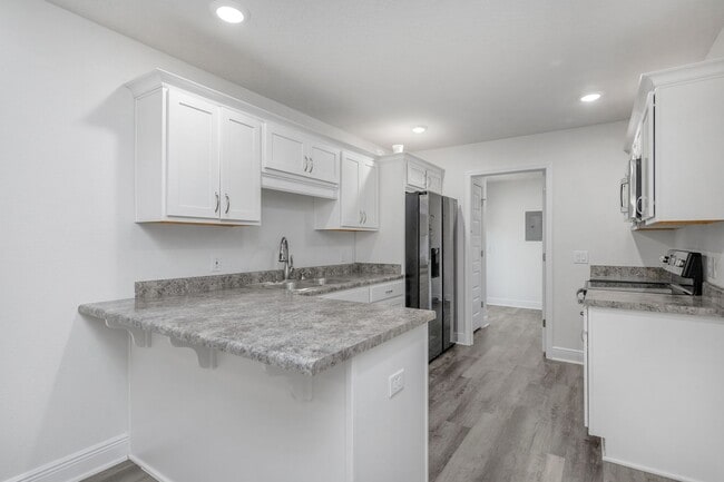 Building Photo - 8154 Lawton St