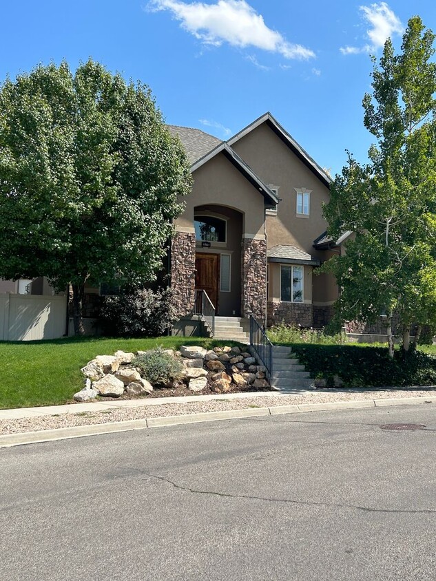 Foto principal - 6 Bedroom 3.5 Bathroom House in Payson!