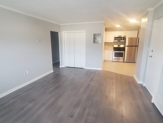 Photo - 215 Pearl St Apartment