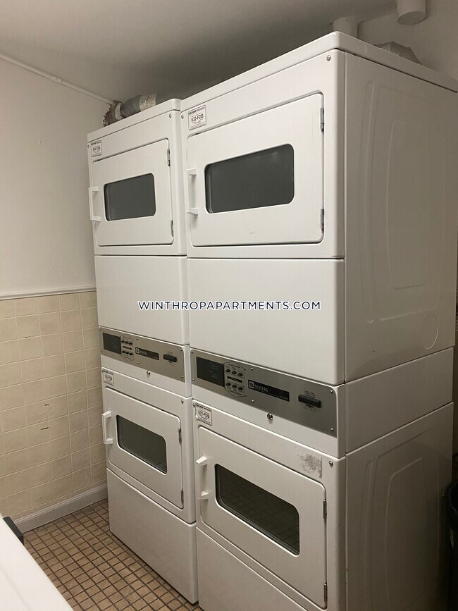 Building Photo - 800 Governors Dr