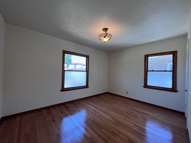 Building Photo - 4954 Briercrest Ave