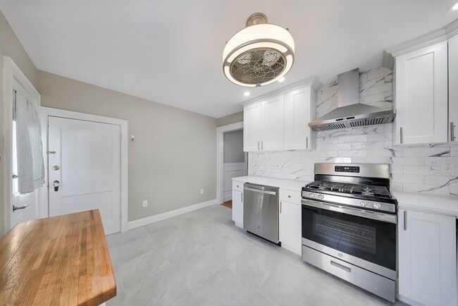 Foto del edificio - 52 Hovey St