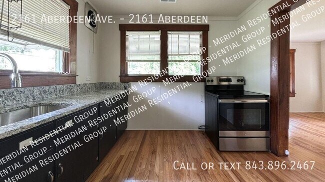 Foto del edificio - 2161 Aberdeen Ave