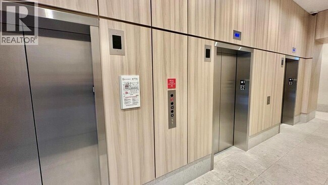 Photo du bâtiment - 6087 Wilson Ave