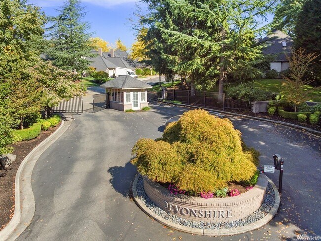 Foto del edificio - 1768 Bellevue Way NE
