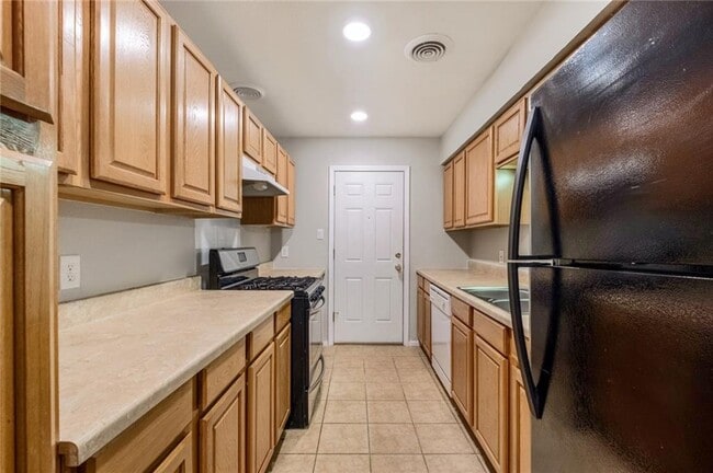 Building Photo - 1511 Casey Ln