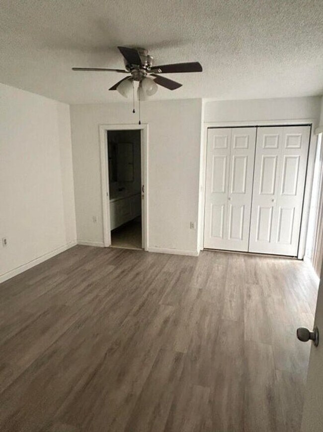 Foto del edificio - Annual Rental in West Palm Beach