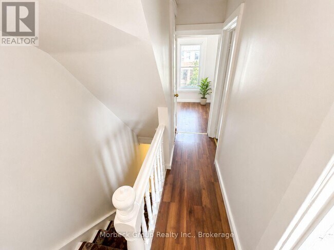 Photo du bâtiment - 151 Lottridge St