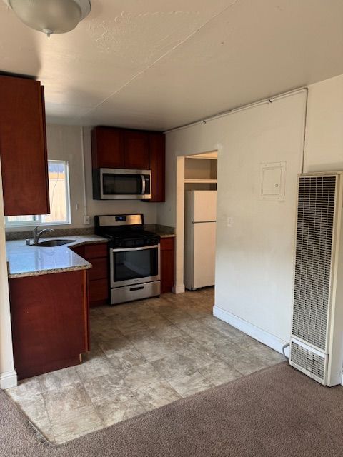Foto principal - 3750 Santa Rosa Ave