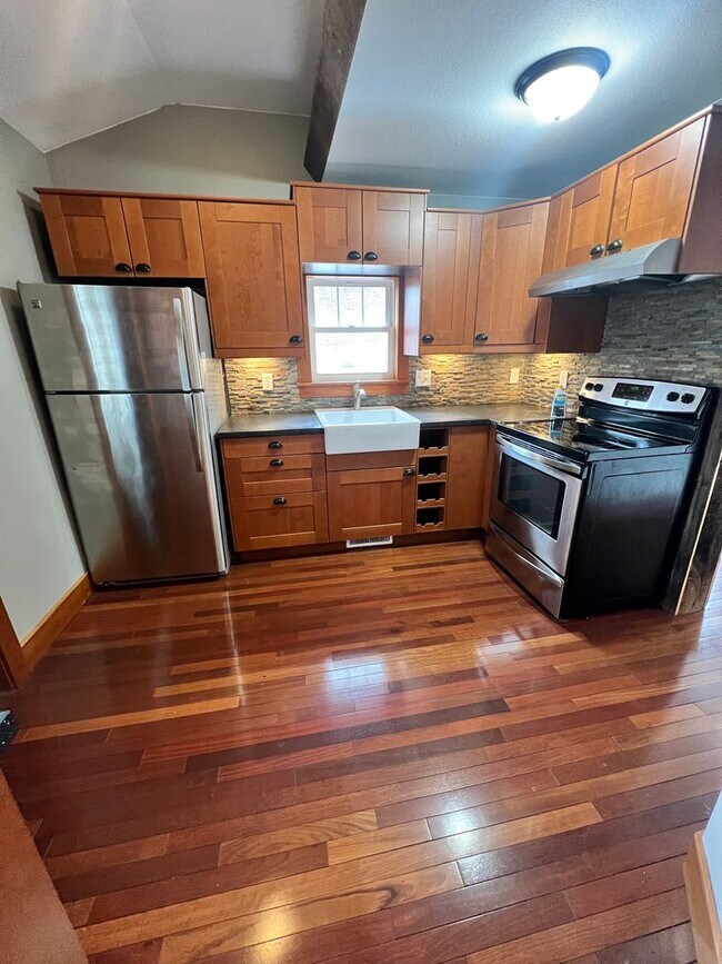 Foto del edificio - 1414 Jefferson St