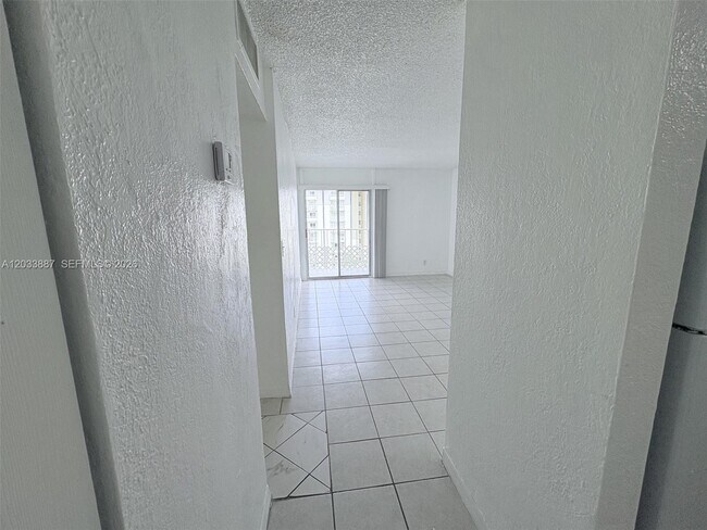 Foto del edificio - 4550 NW 9th St