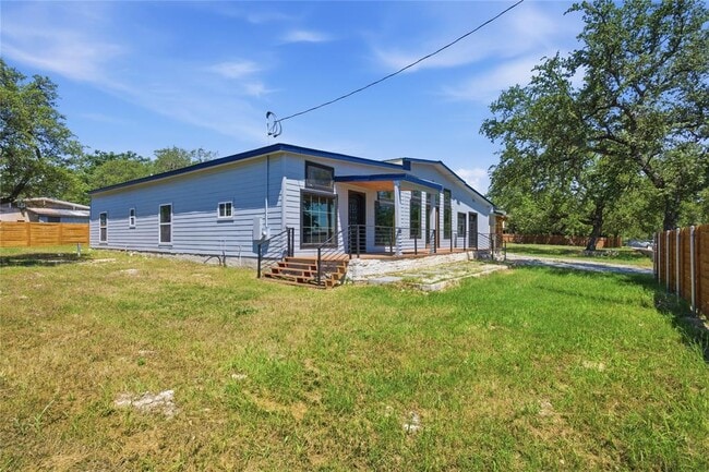 Building Photo - 17621 Stacey Ln