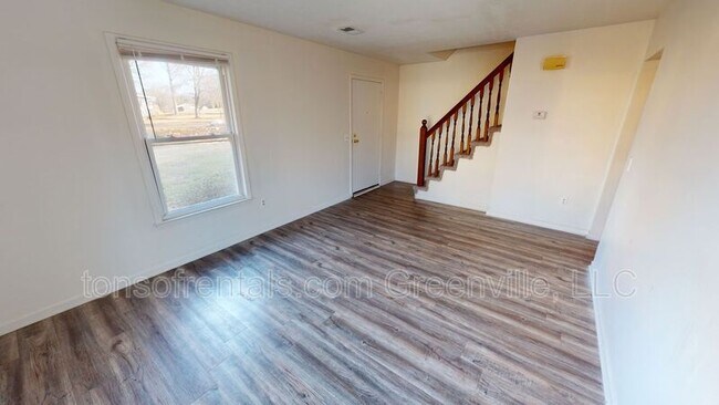 Foto del edificio - 803 Davenport Rd
