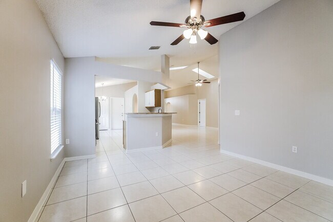 Building Photo - 1714 Westminster Trail