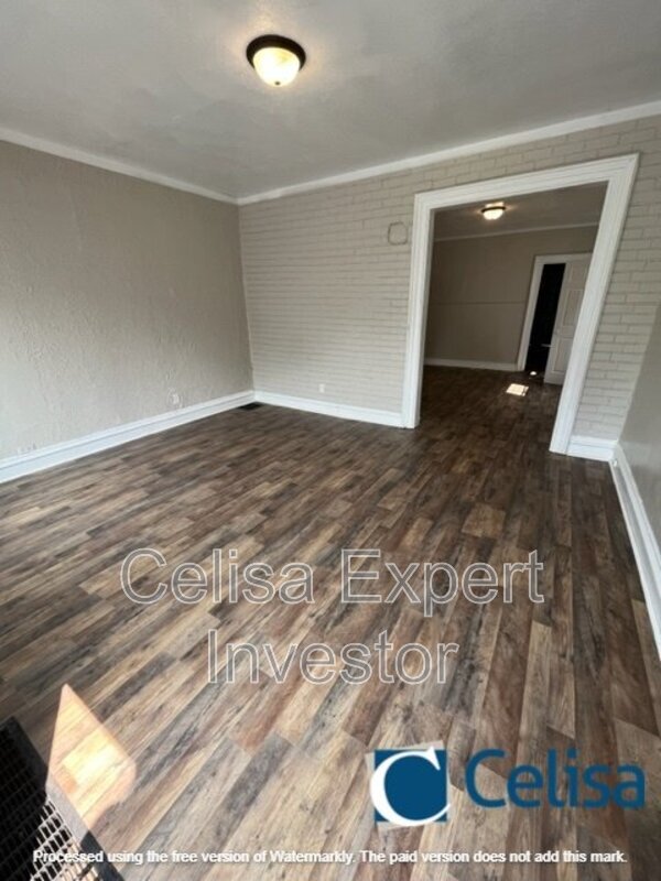 Foto del edificio - 316 W Williams St
