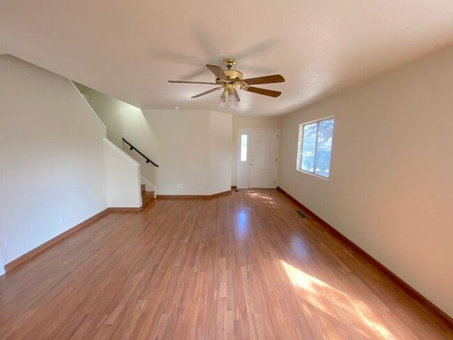 Building Photo - Sparks Two-story House - 4 Bedrooms (Reed ...