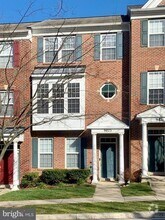Building Photo - 9823 Darcy Forest Dr
