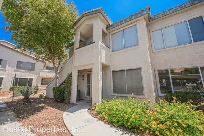 Building Photo - 2 br, 2 bath House - 3070 Tarpon Dr. #101