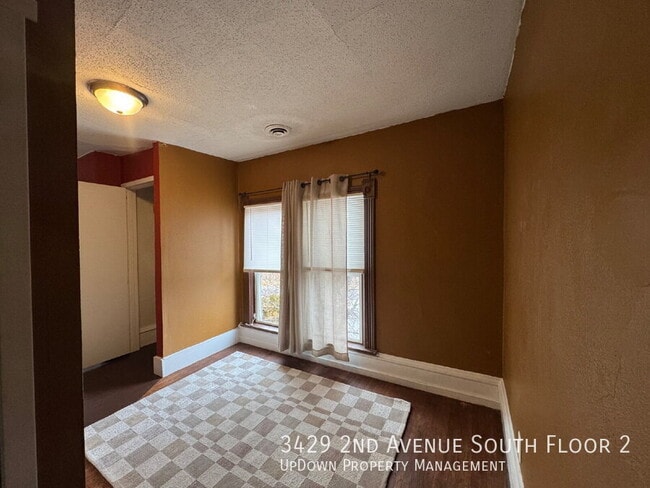 Foto del edificio - 3429 2nd Ave S