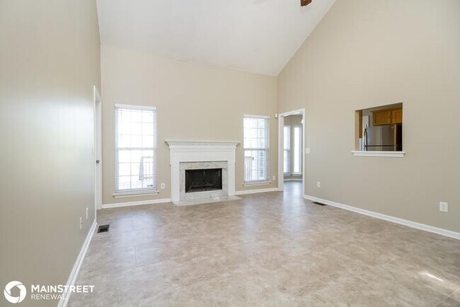 Building Photo - 102 Longview Dr, Goodlettsville, TN 37072