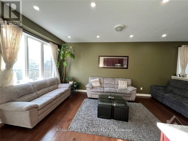 Building Photo - 459 Celtic Ridge Crescent