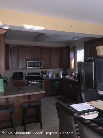 Foto del edificio - 723 Mill Pond Way