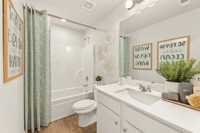 Building Photo - 5304 Melbourne Ln