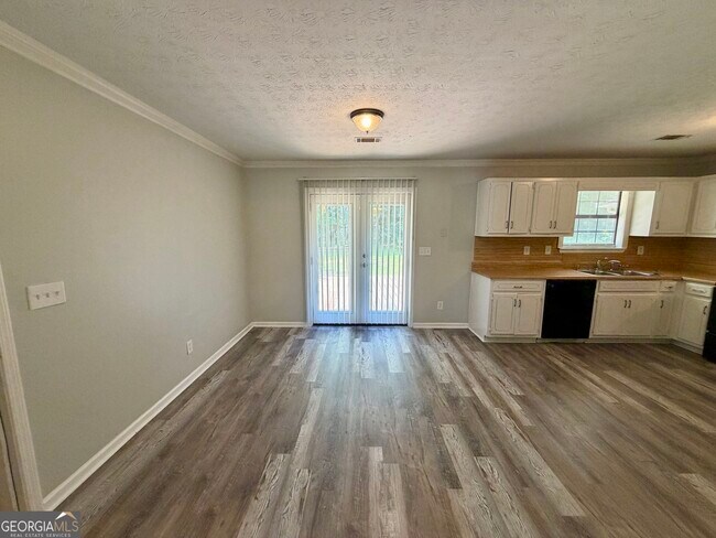 Building Photo - 209 Stagecoach Ridge