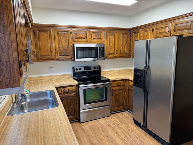 Foto del edificio - Brentwood Pointe Condo in Cool Springs