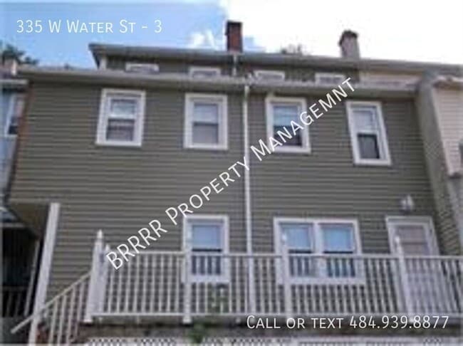 Foto del edificio - 335 W Water St