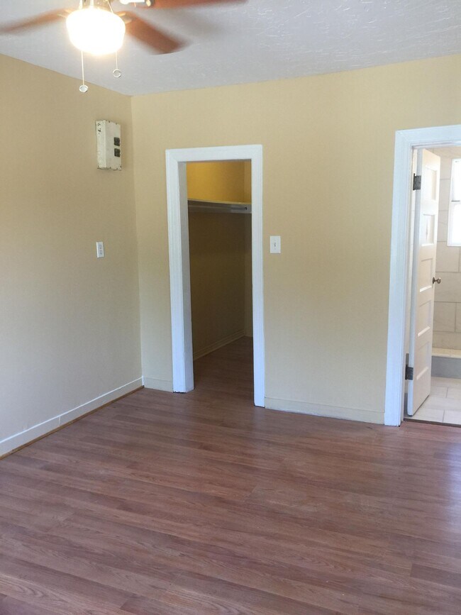 Foto del edificio - 706 SW 7th St