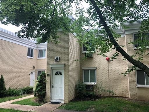 Primary Photo - 7 Lake Ave