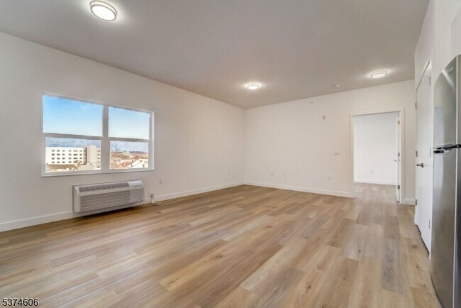 Foto del edificio - 48 Chadwick St