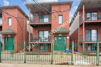 Building Photo - 13419 S Brandon Ave