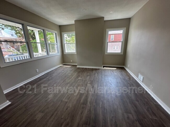 Foto del edificio - 3741 Wapello St