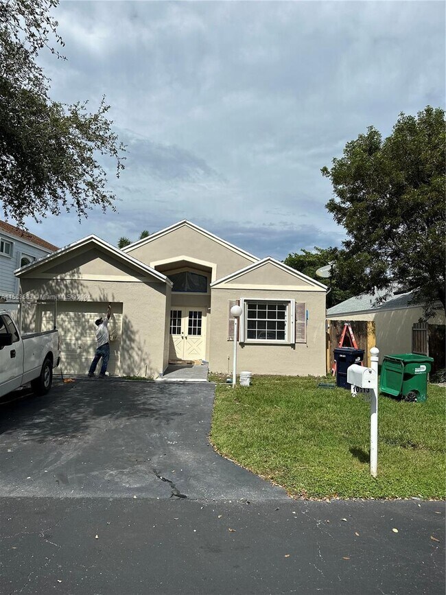 Foto del edificio - 10113 SW 223rd Terrace
