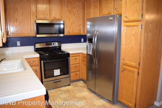 Foto del edificio - 7331 Stratford Pl