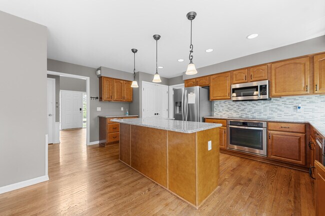 Foto del edificio - 47643 Ashford Dr S