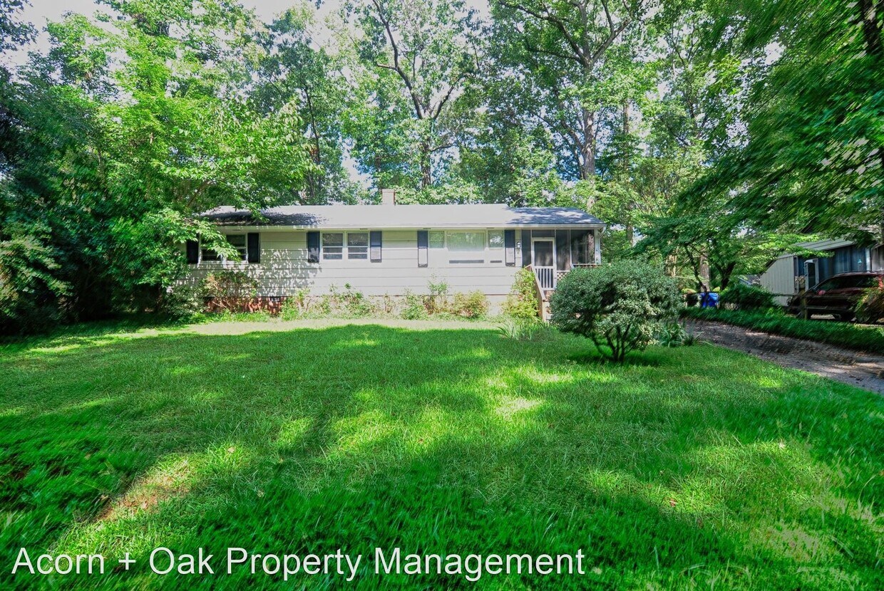 Primary Photo - 3 br, 1.5 bath House - 406 Hickory