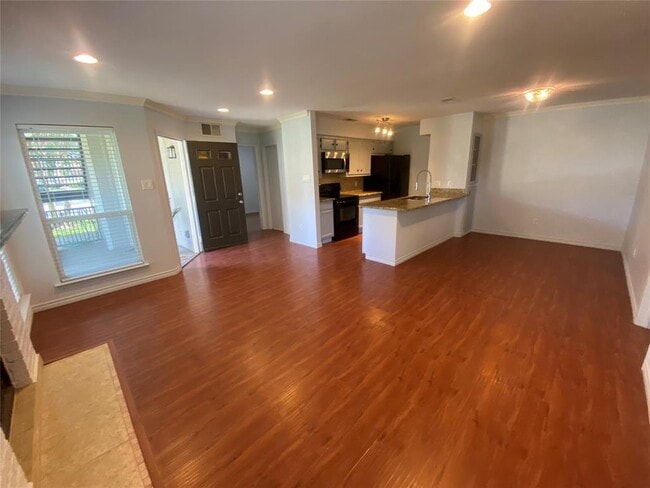 Building Photo - 10616 Mellow Ln