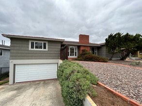 Building Photo - 5074 La Dorna St