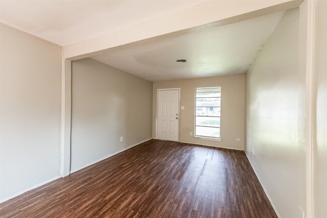 Foto del edificio - 3106 Wilmington St