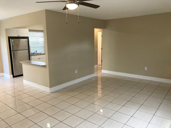 Foto del edificio - 7817 Madeira Street Miramar, FL 30023